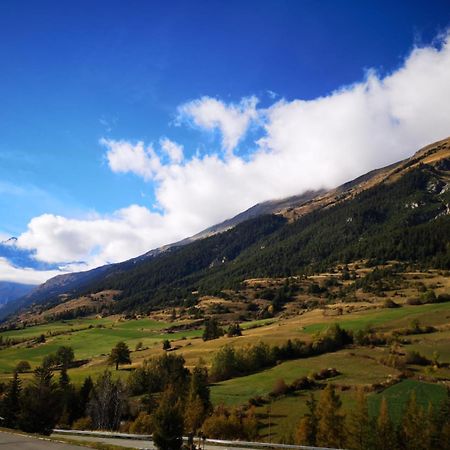 Studio chaleureux à LANSLEVILLARD VAL CENIS 2 pers + 1 enfant Extérieur photo