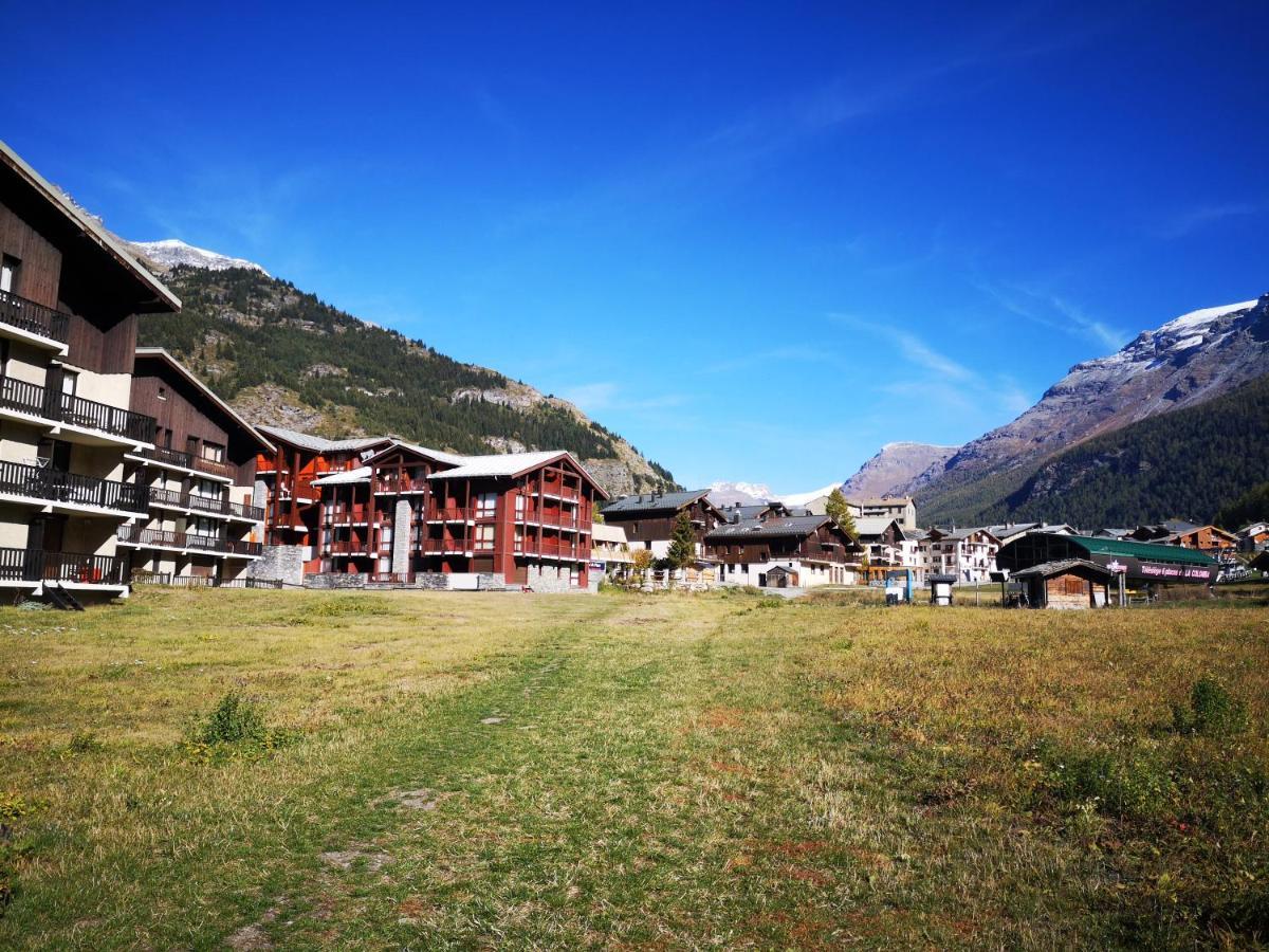 Studio chaleureux à LANSLEVILLARD VAL CENIS 2 pers + 1 enfant Extérieur photo